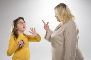 zachowanie nastolatkow