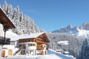 dolomity
